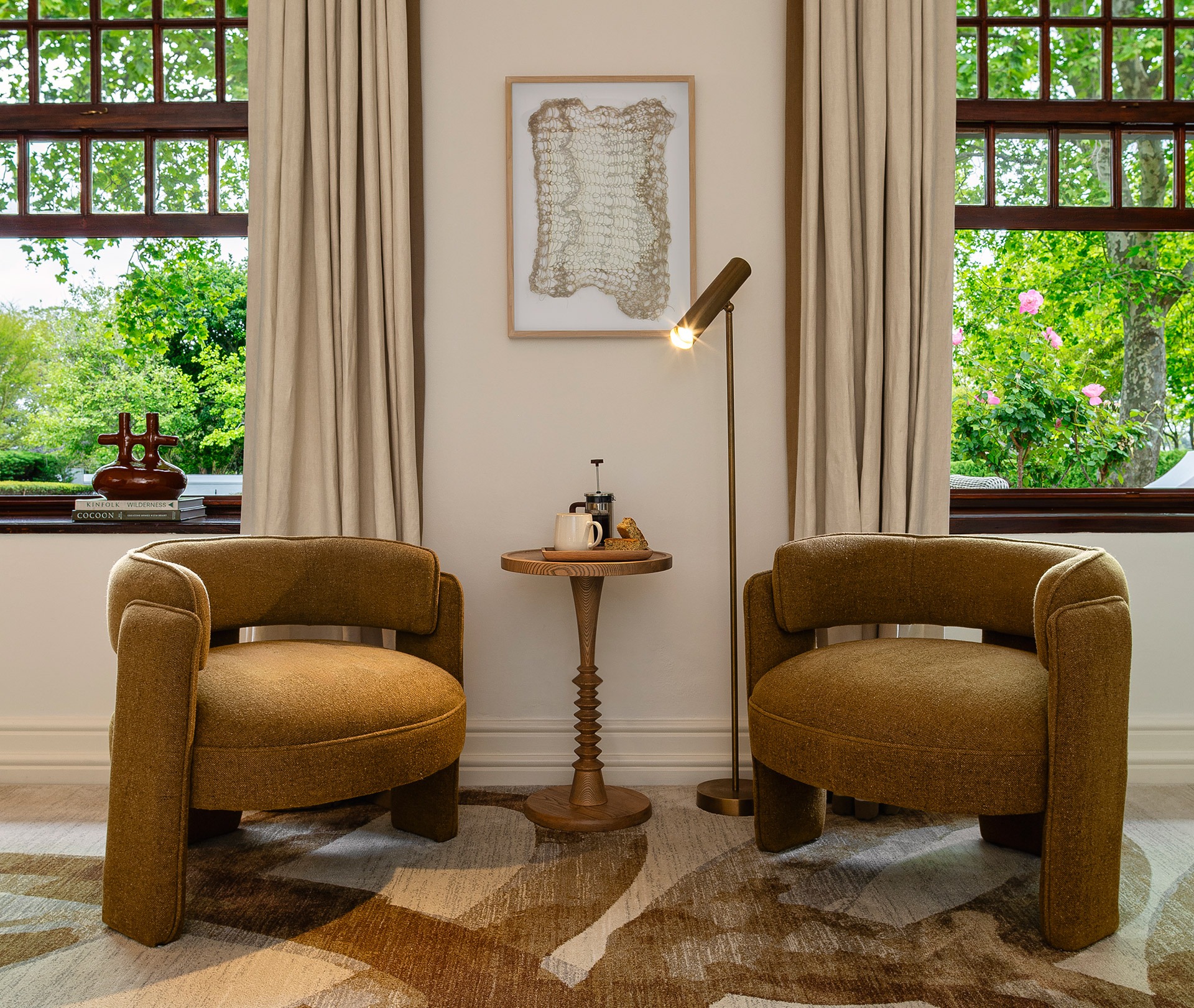 Manor-House-One-Bedroom-Suite-Bedroom-Seating