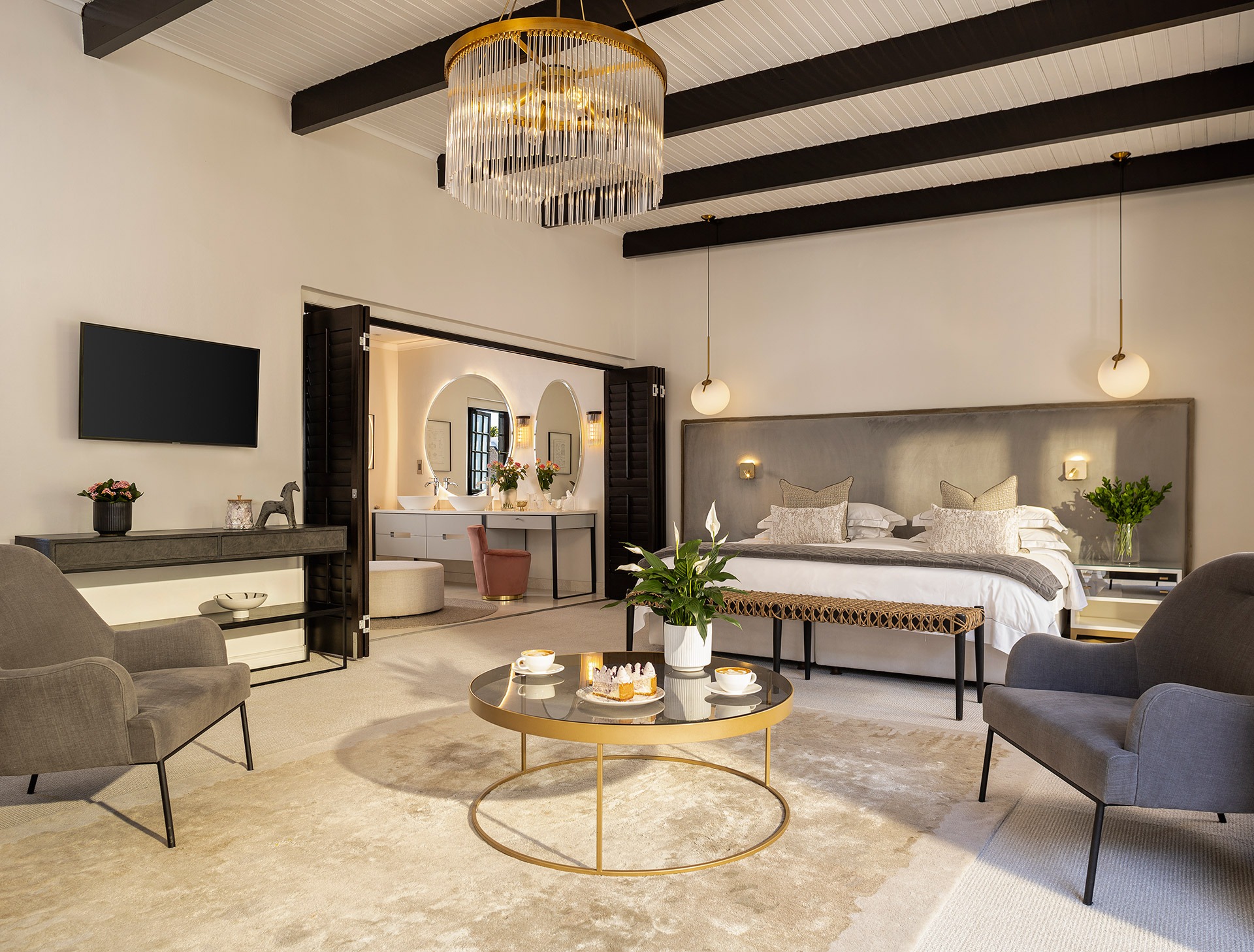 Premier-Room-Bedroom-(2)