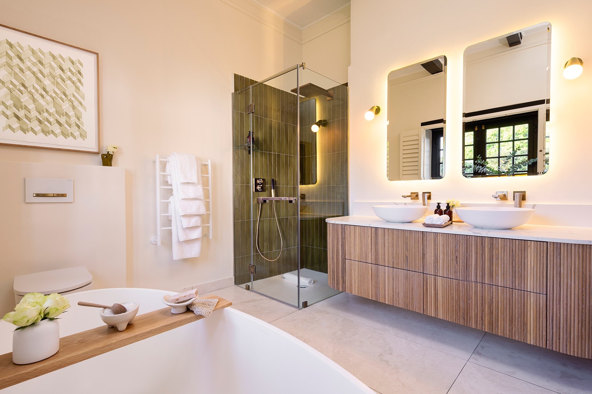 Superior-Room-Bathroom-(1)