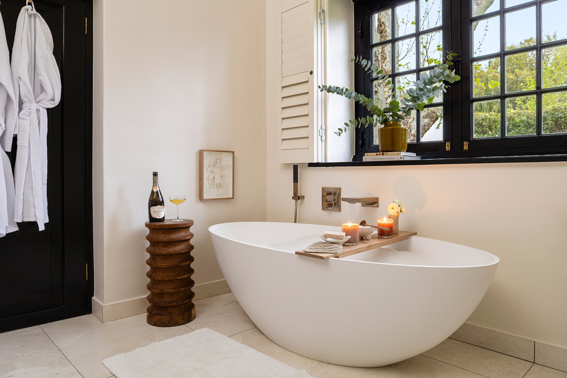 Superior-Room-Bathroom-(2)